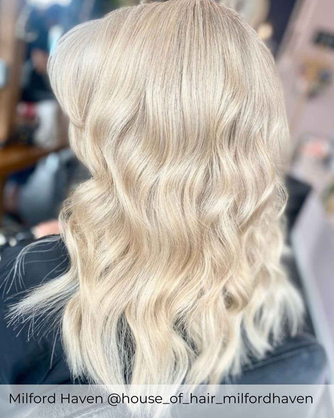 Scandinavian blonde hair formula #blondehighlights #brightblonde